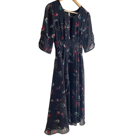 Free People Navy Blue Floral Short Sleeve Midi Dress Size 6 - Picture 2 of 5